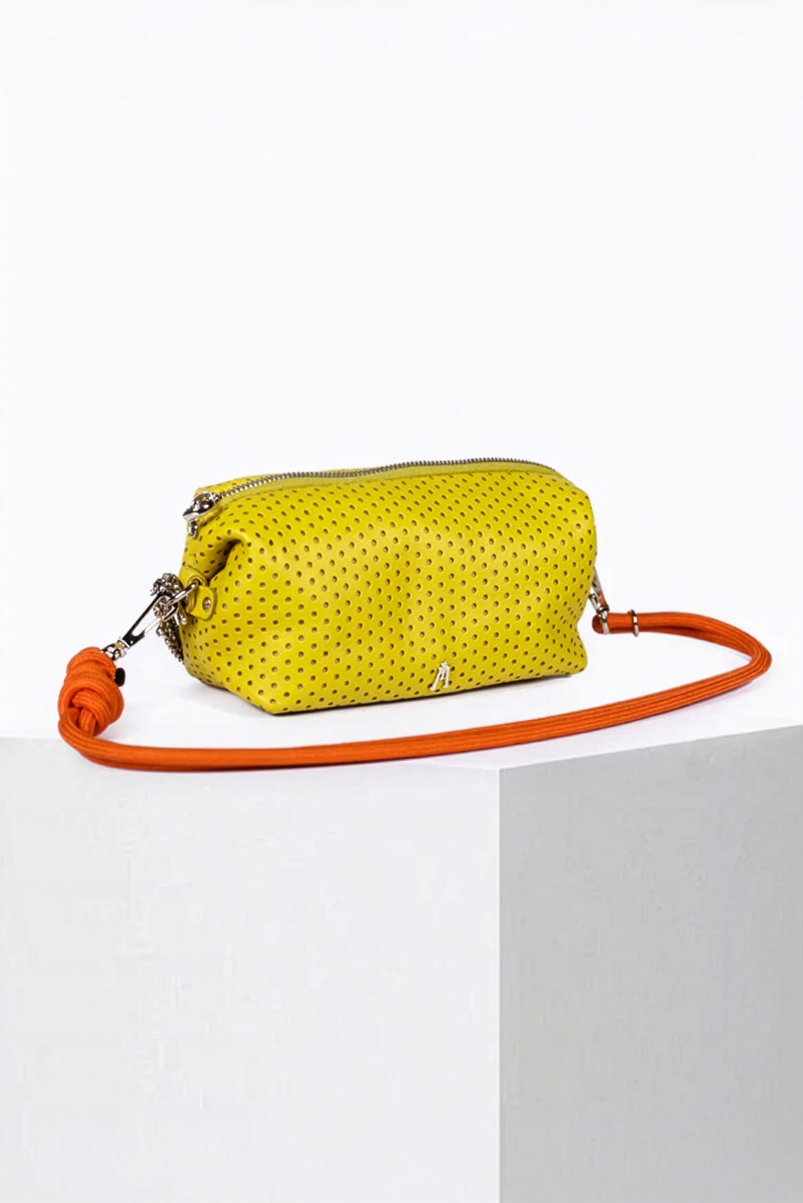 Craie Studio-Nuage Mini Pouch in Perfo Jaune