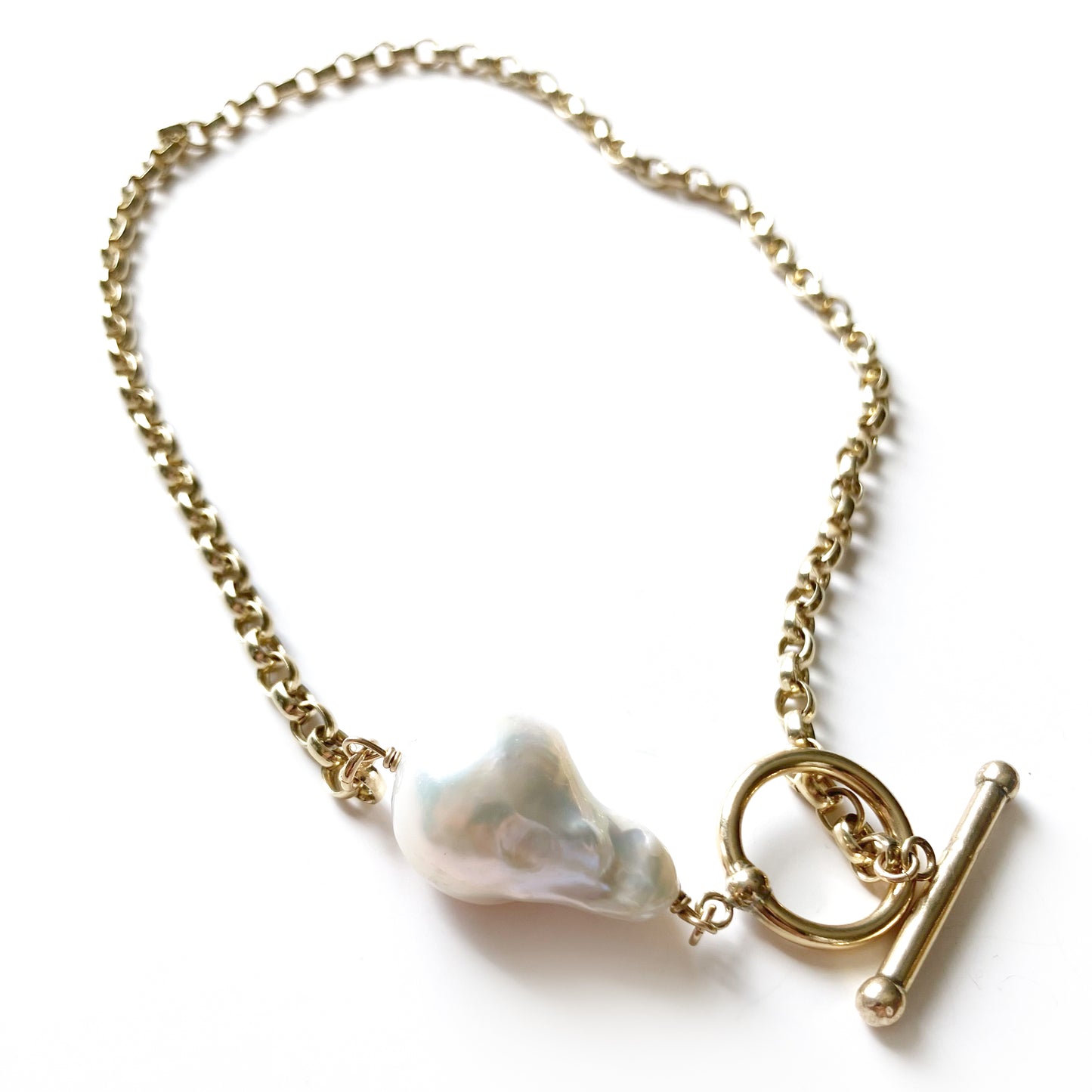 Baroque Pearl Toggle Necklace