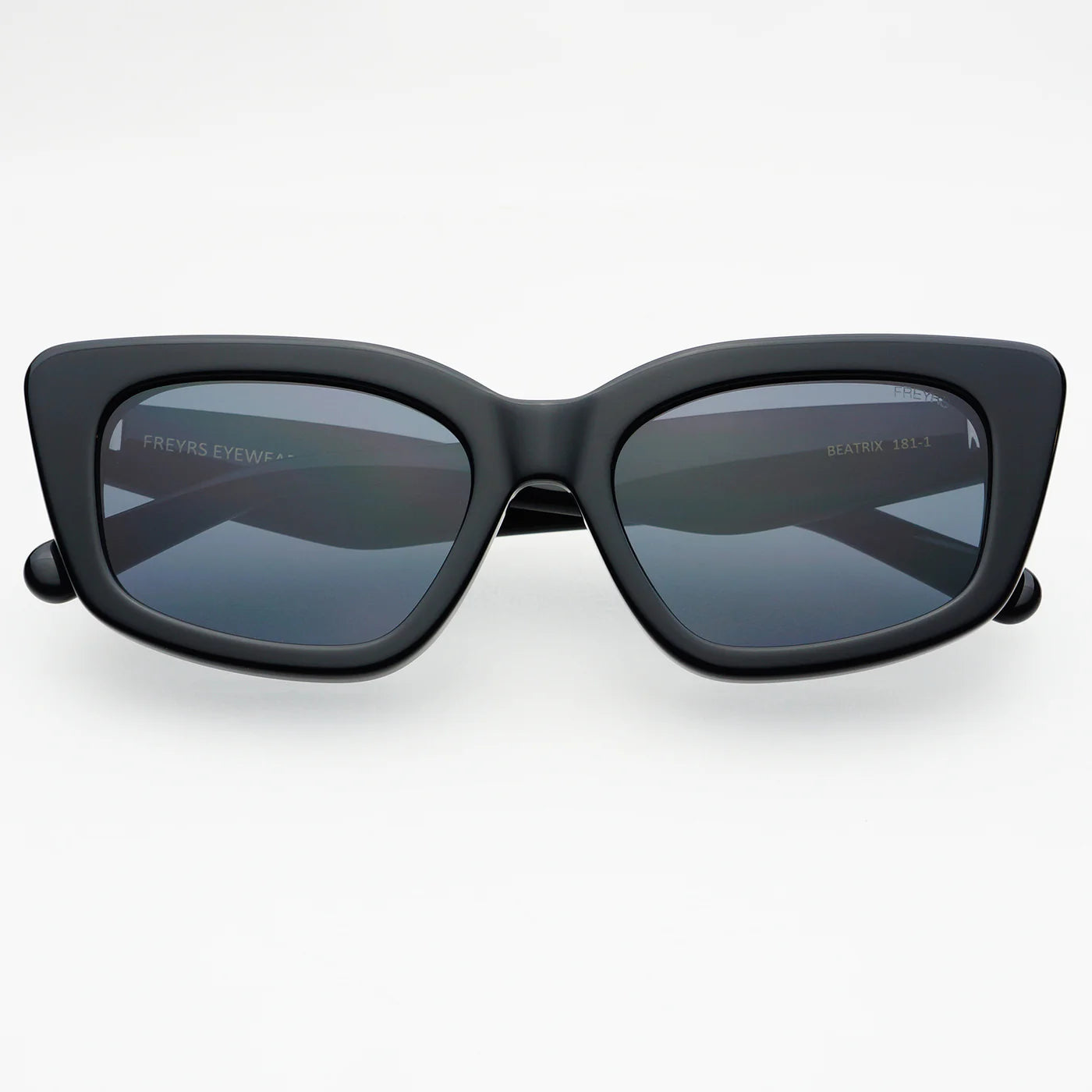 Freyrs Beatrix Sunglasses - Black