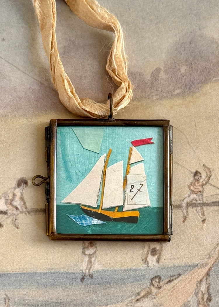 Maris Mirum Art Locket Ornament - Small Sail