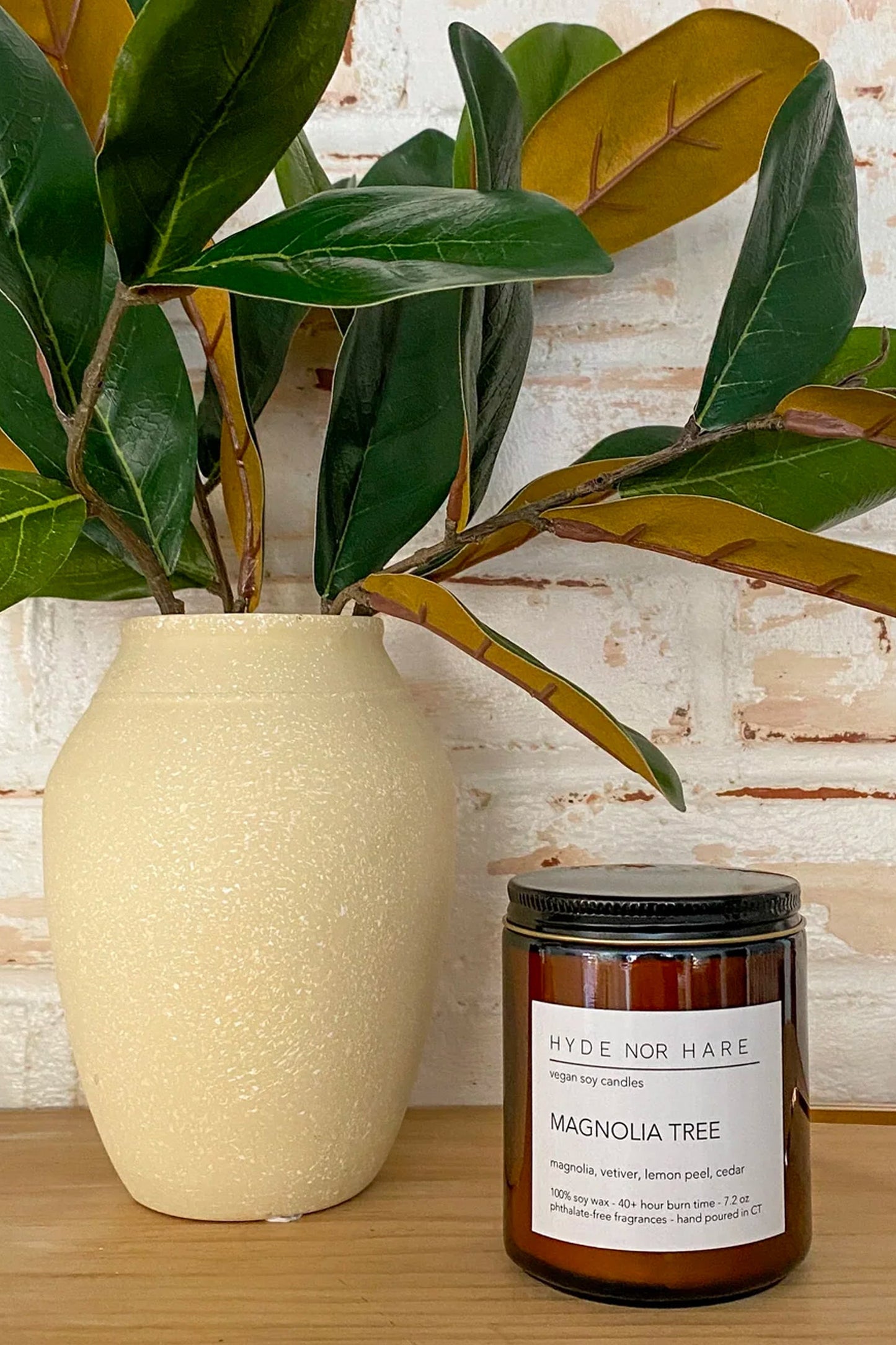 Hyde Nor Hare Candle - Magnolia Tree