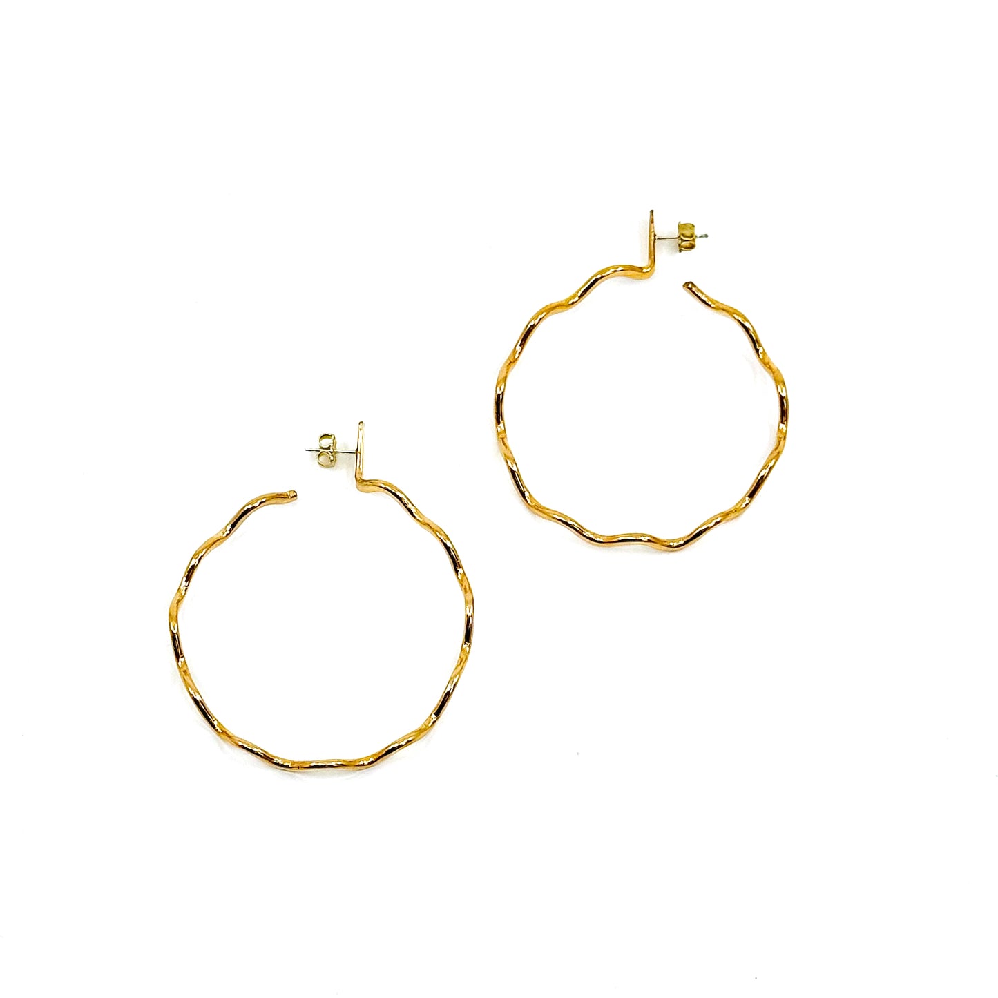 Wavy Hoops