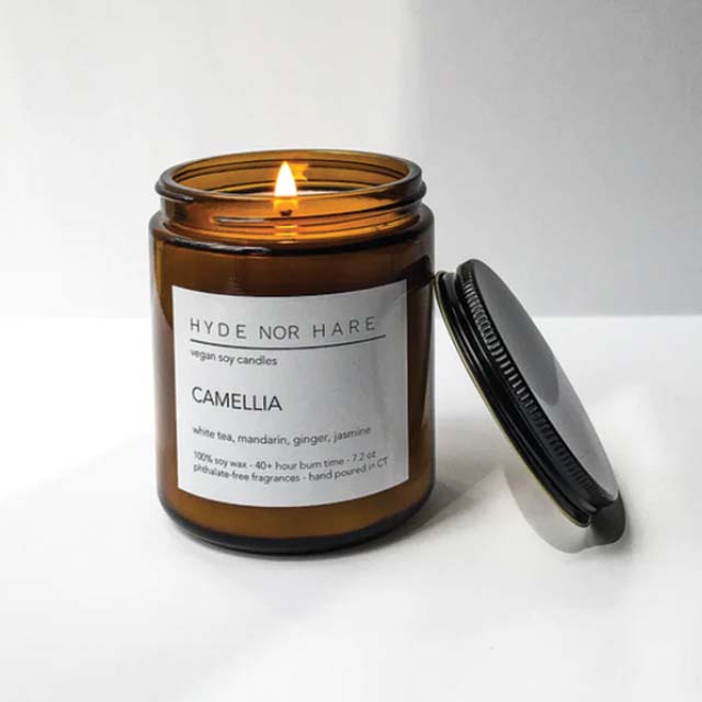 Hyde Nor Hare Candle -Camellia
