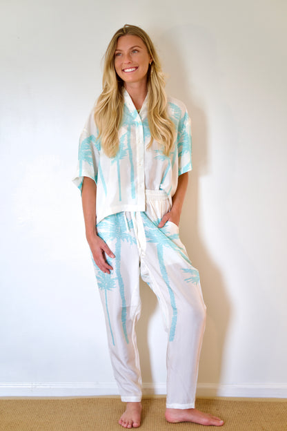 État D’été | Boxy PJ Blouse - Iced Aqua Palm / White Ground