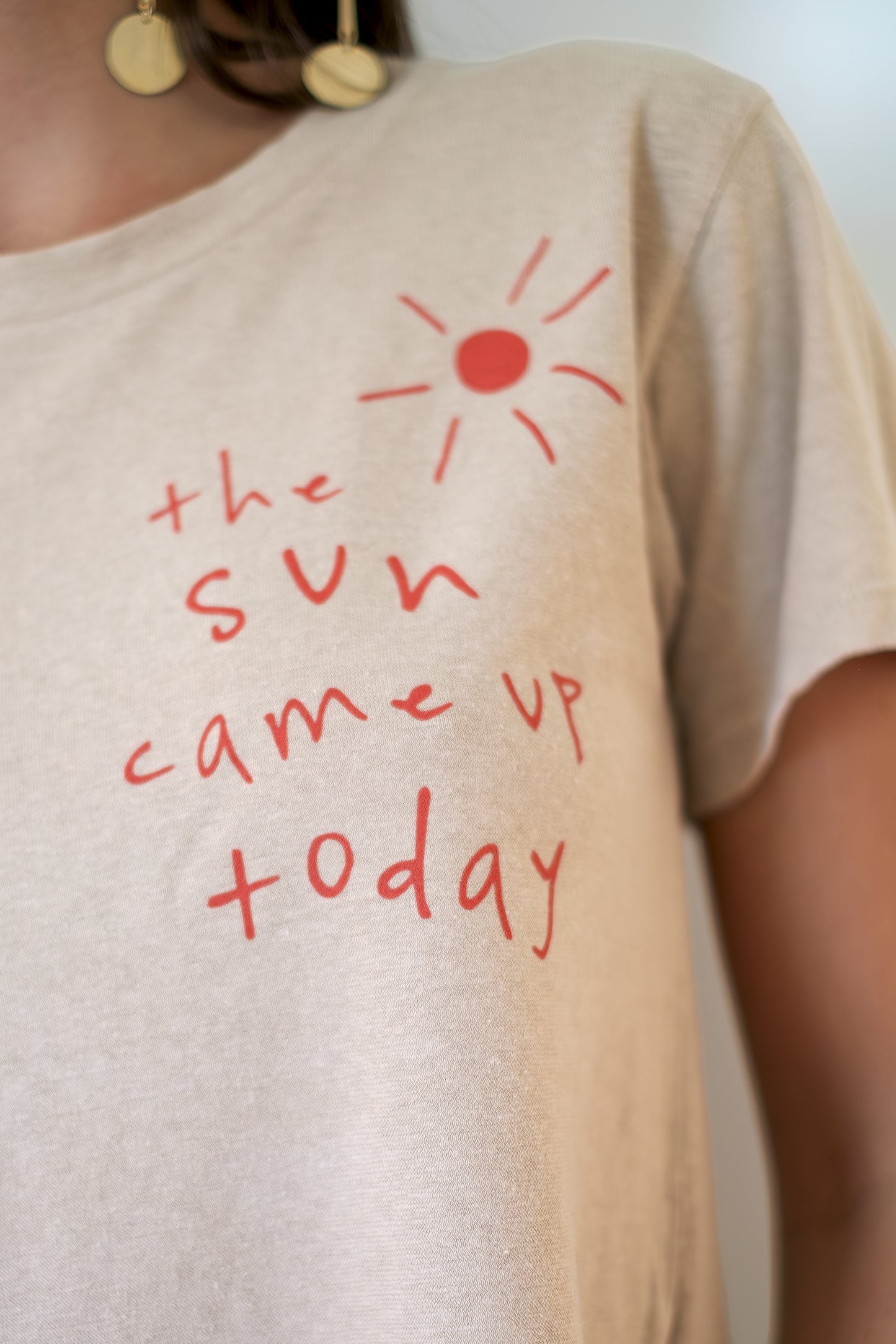 GOLDBUG The Sun Came Up Today Crop Tee - Oatmeal