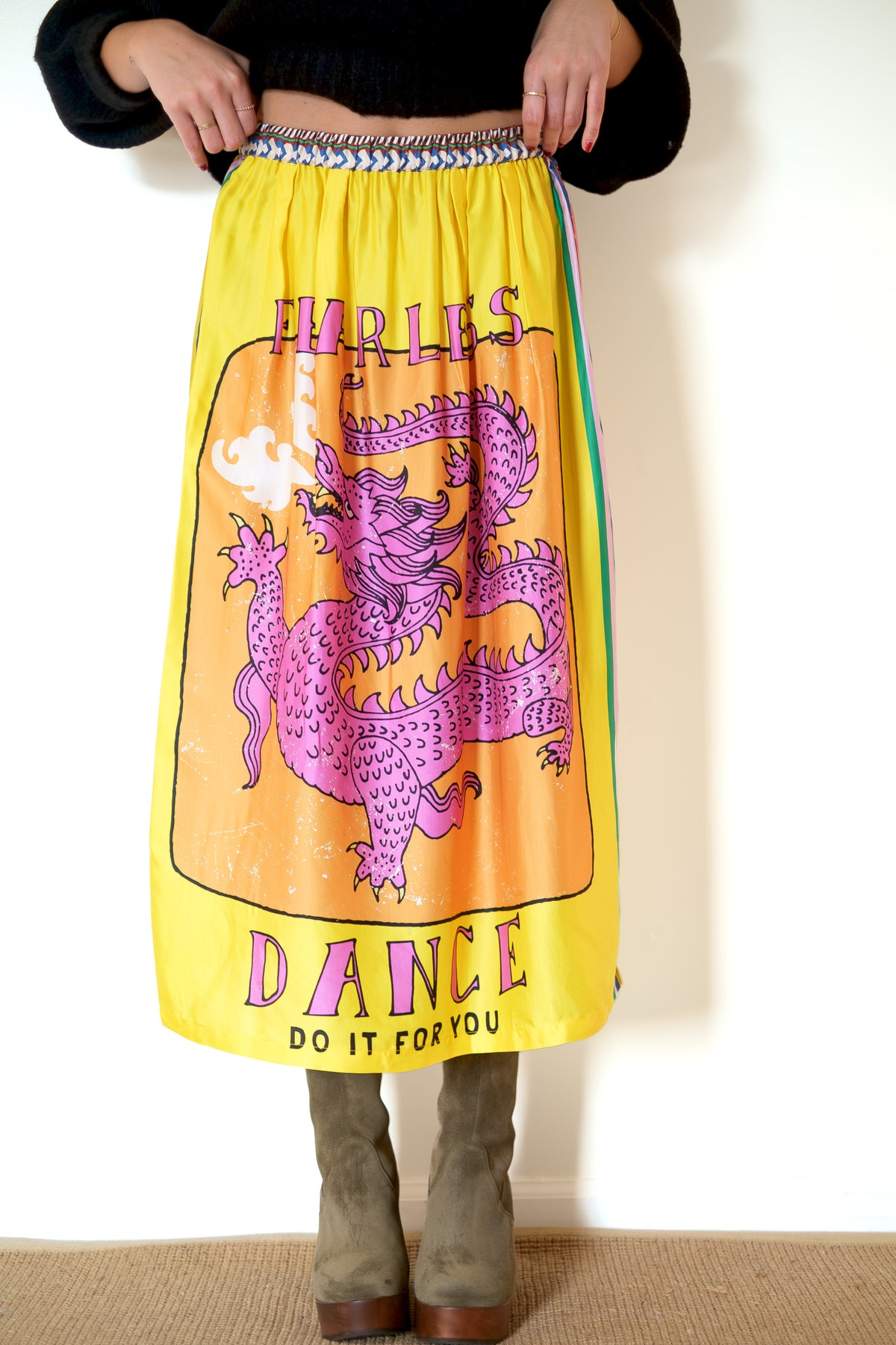 ME369 Alexa Printed Skirt - Fearless Dance