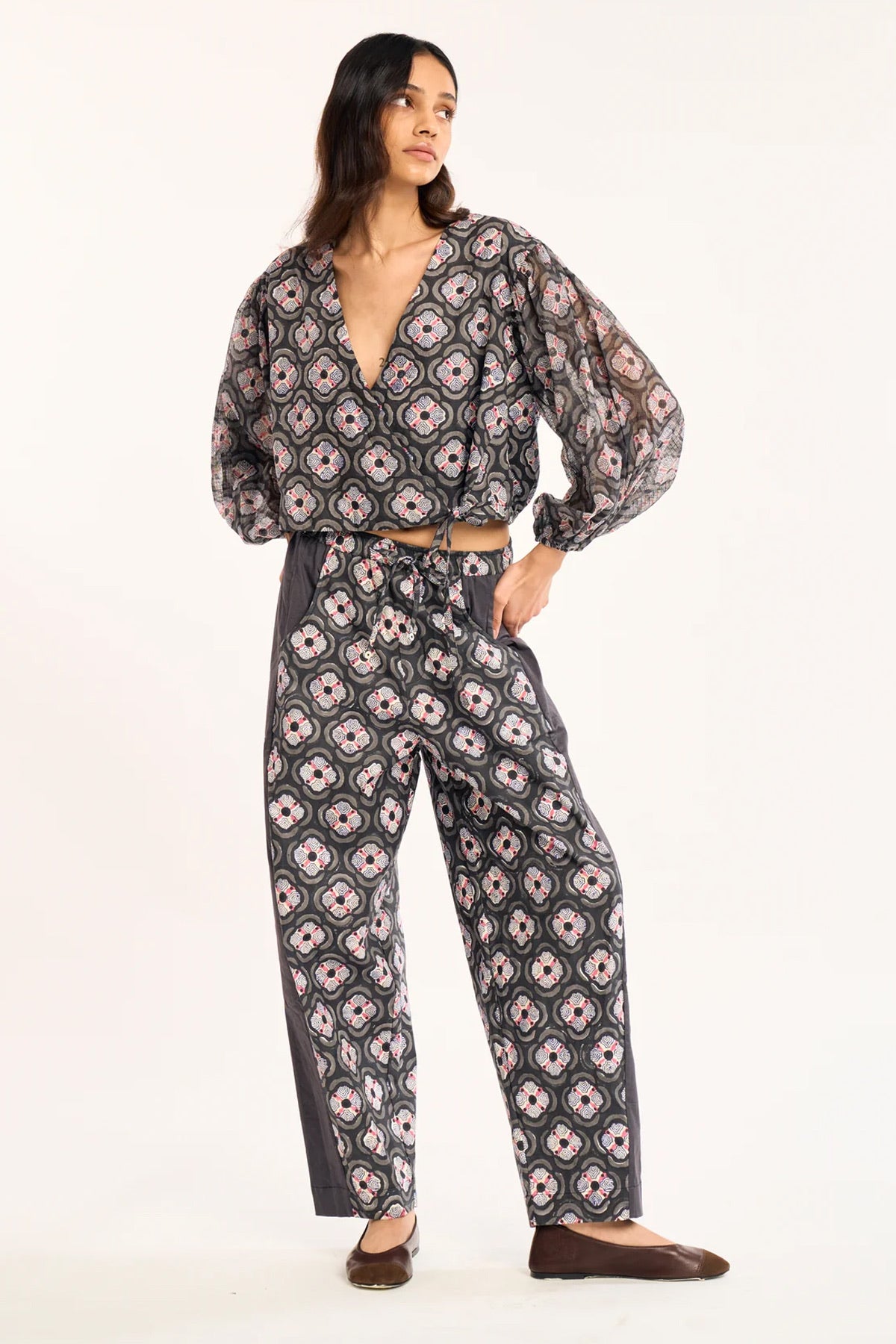 Rujuta Sheth Mesa Pants | Charcoal Botanica