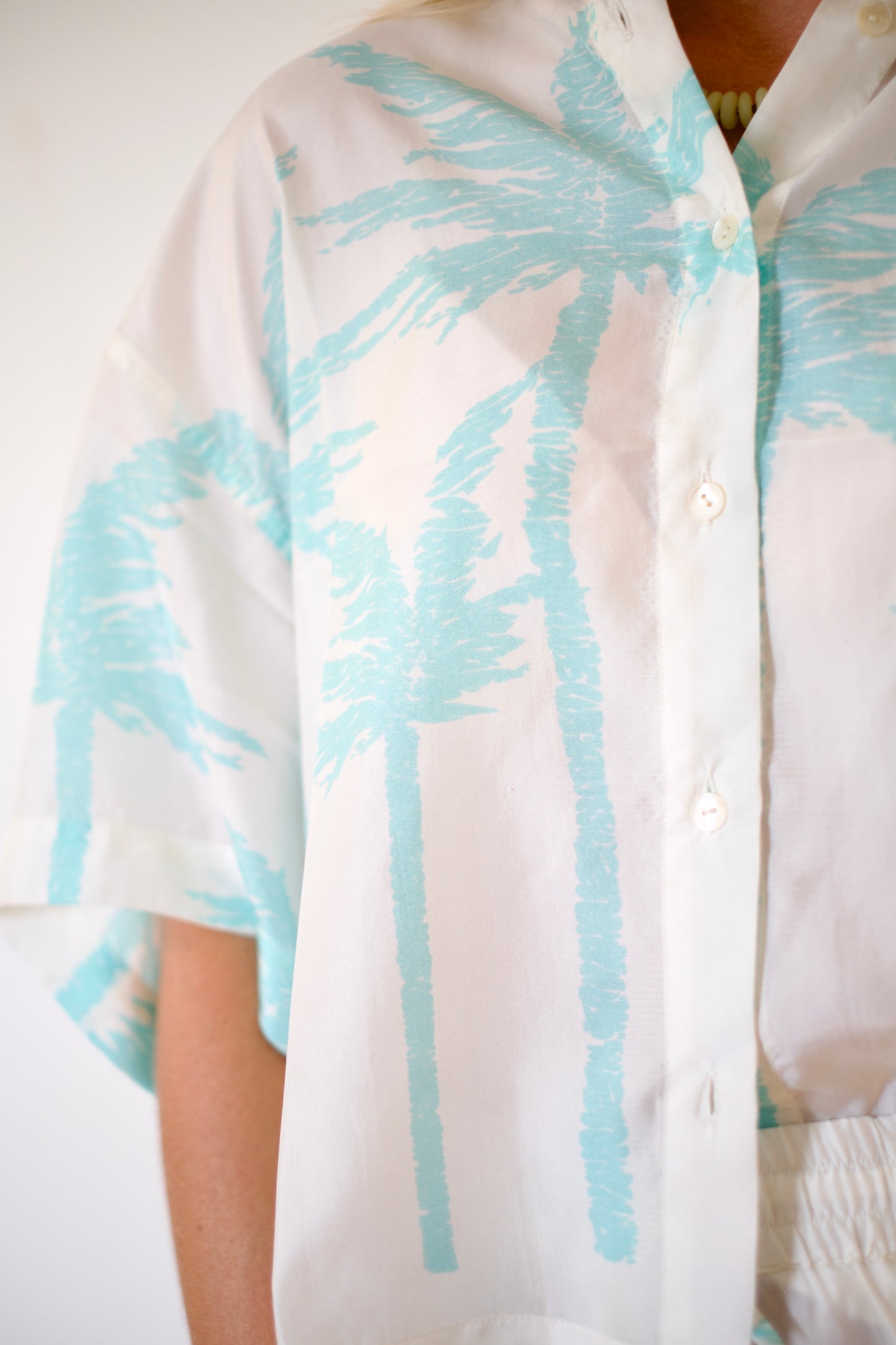 État D’été | Boxy PJ Blouse - Iced Aqua Palm / White Ground