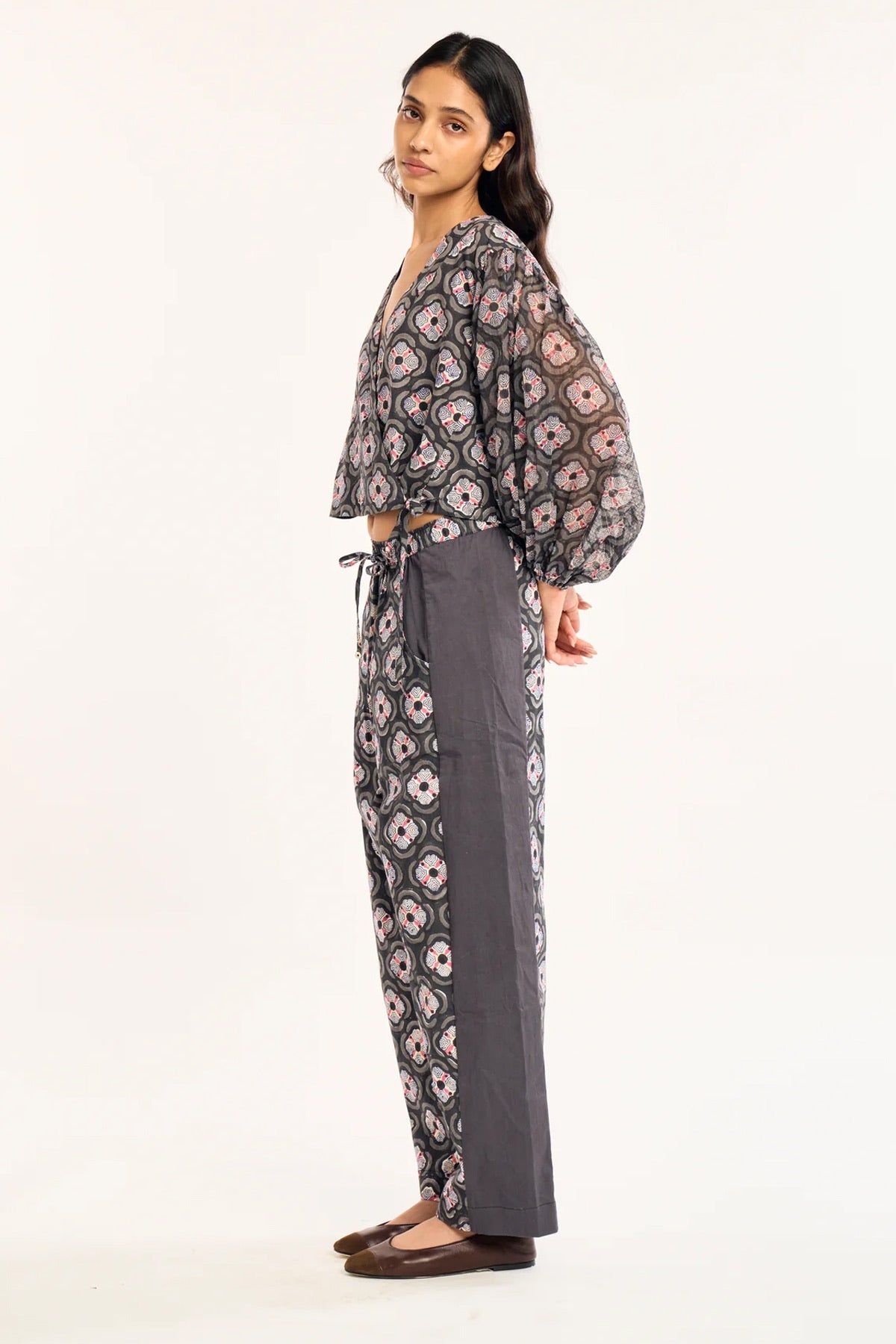 Rujuta Sheth Mesa Pants | Charcoal Botanica