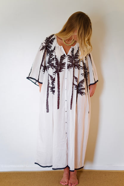 État D’été | Domino Dress - Black Palm / Snow White Ground