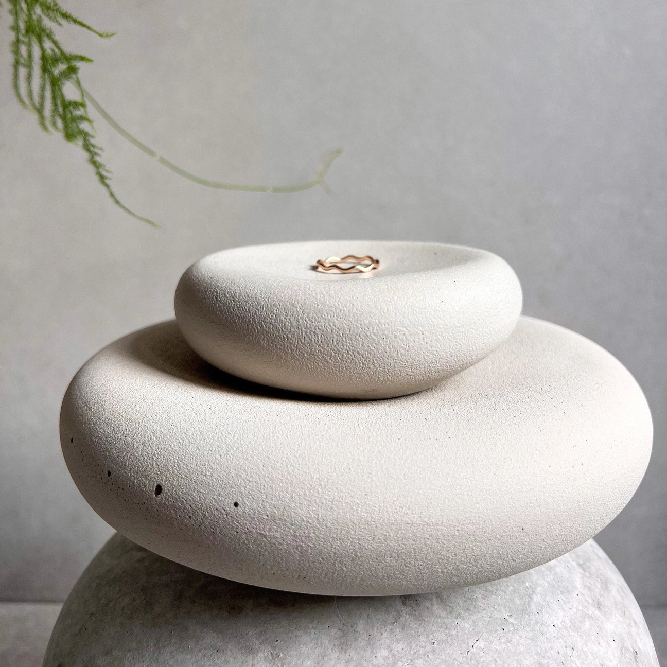 Minimal Loot Design Pebble Nesting Tray Set