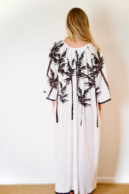 État D’été | Domino Dress - Black Palm / Snow White Ground