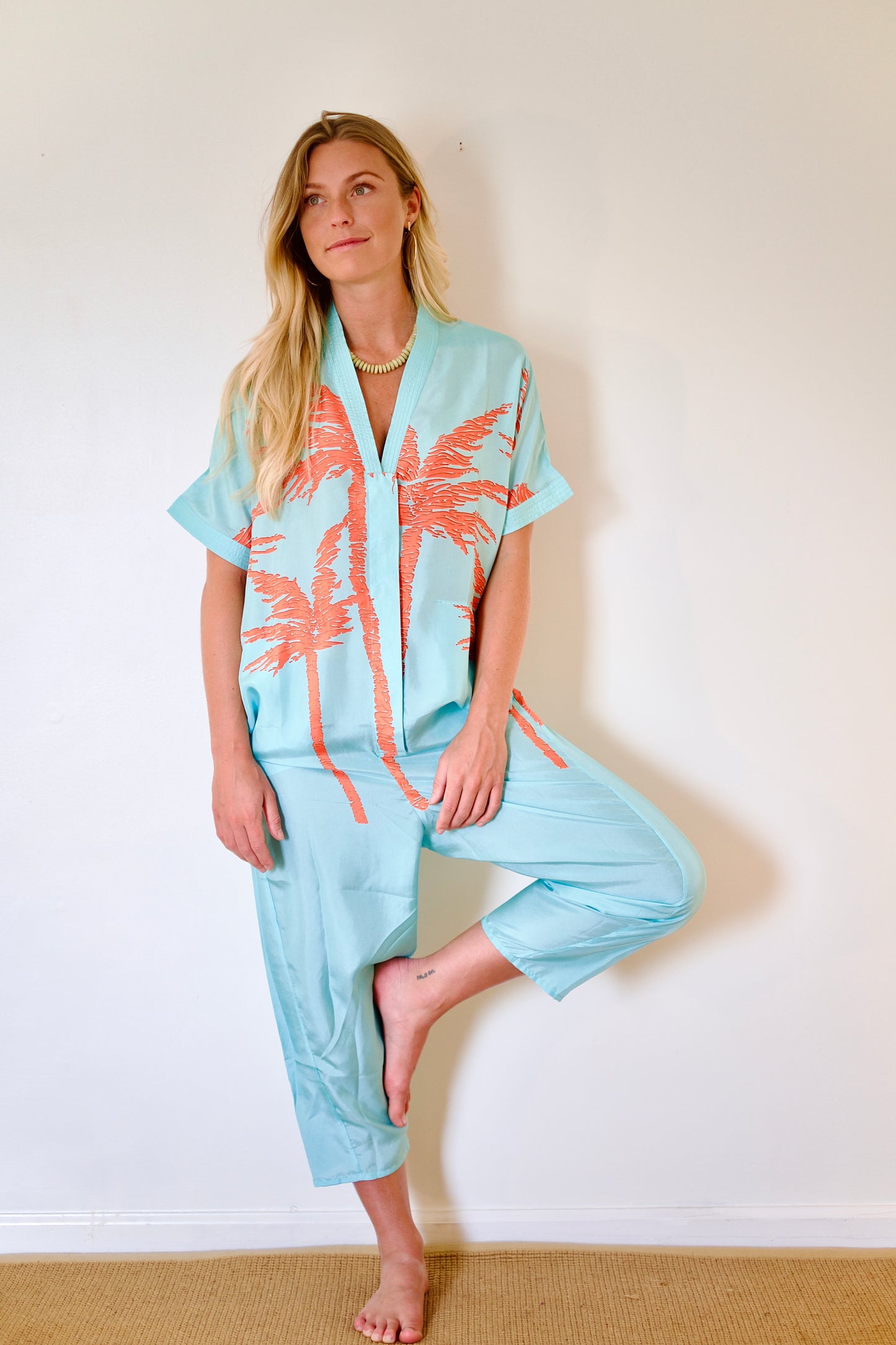 État D’été | Jolie Jumpsuit Silk - Flame Palm / Iced Aqua Ground
