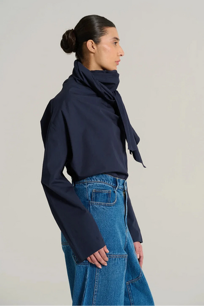 V de Vinster - Marcel Blouse in Navy