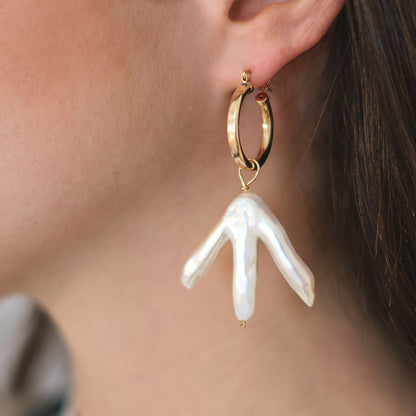 Chicken Foot Pearl Hoop Earrings
