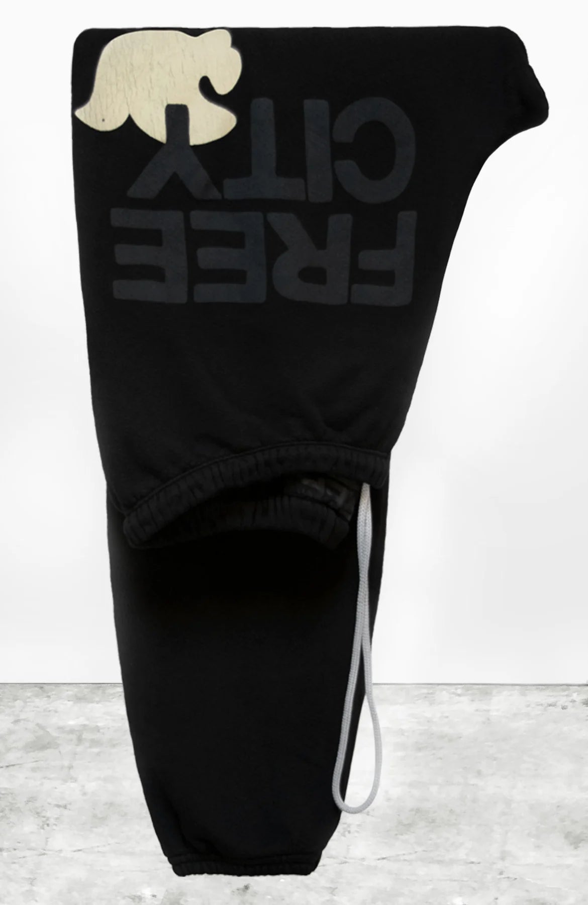 FREECITY Sweatpant - Blackspace/Cream