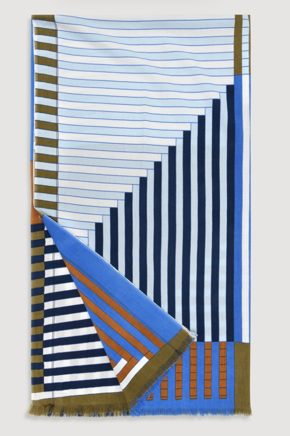 Mapoesie Blue Riviera Beach Towel