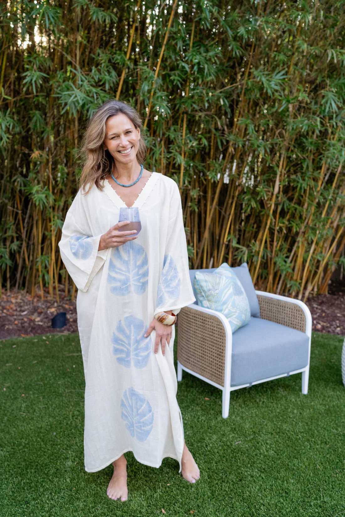 Frae Noelle Long - Blue Sky Leaf