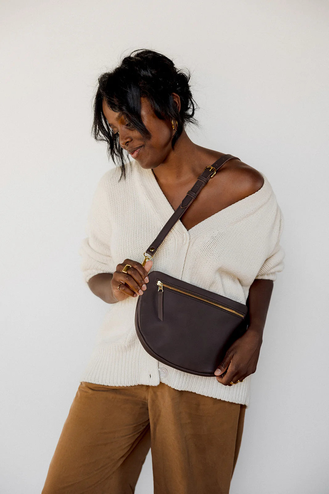 Abby Alley Big Sling Bag - Mocha