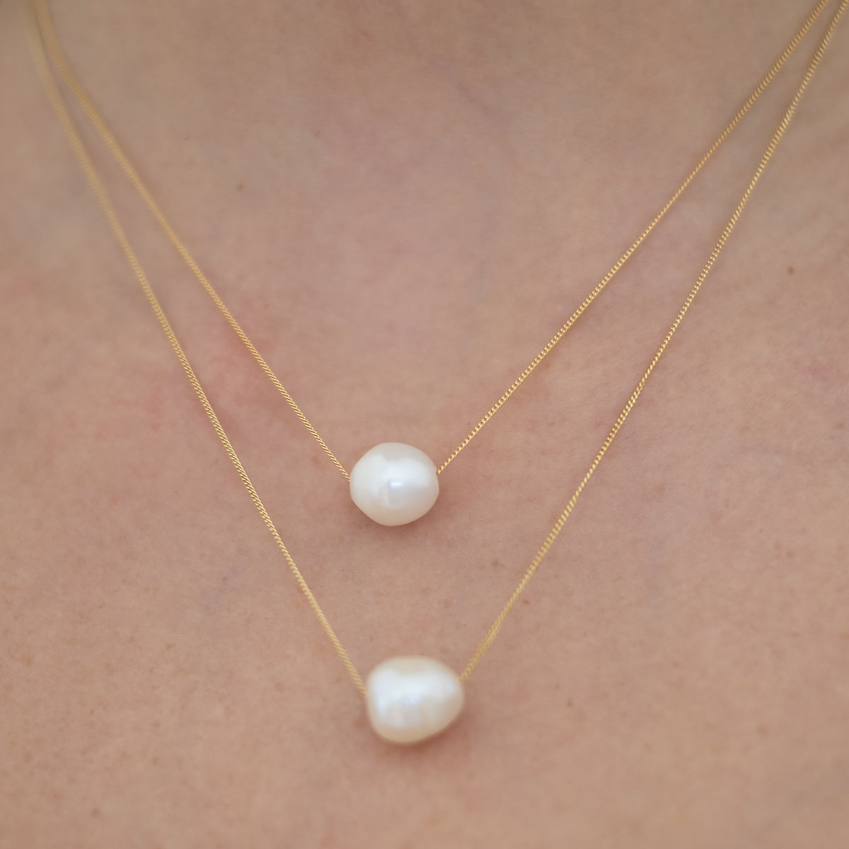 Sliding Pearl Necklace