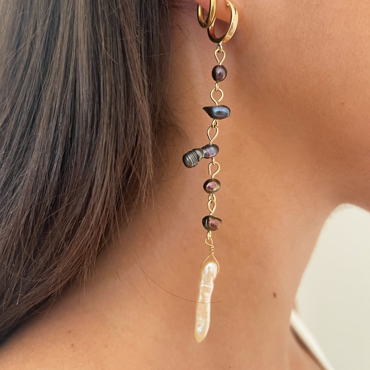 Linked Freshwater Pearl Hoop Earrings