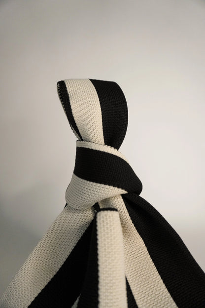 A Bag Concept - The Original² Black Handbag