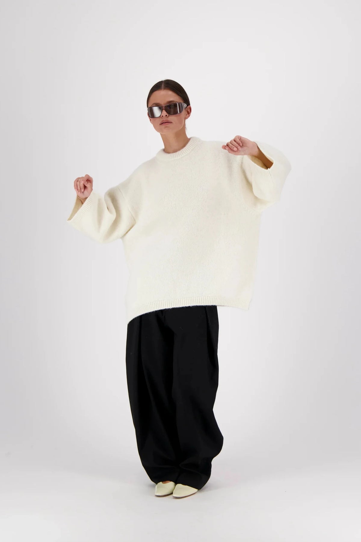 Mr Mittens - Arlo Oversized Jumper in White