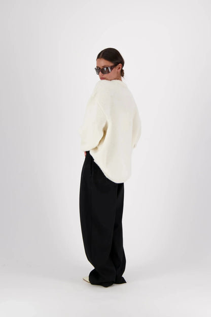 Mr Mittens - Arlo Oversized Jumper in White