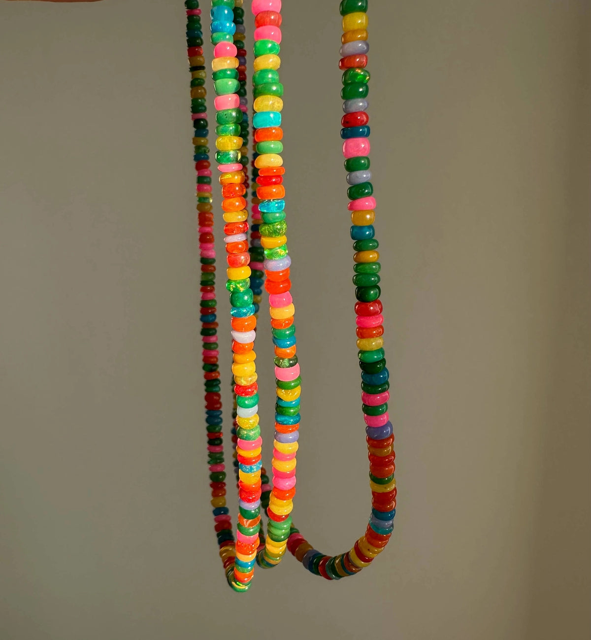 Anokhi Green - Slim Pink-Green Opal Necklace