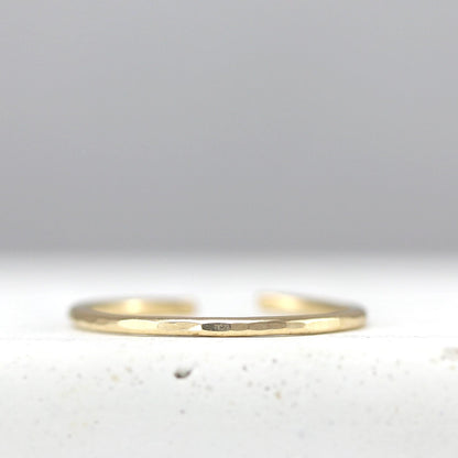 Sloane Jewelry Design Dainty Band Toe Ring