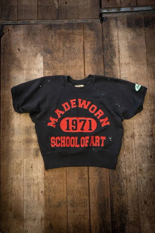 MadeWorn School of Art Short Sleeve Sweatshirt - Coal